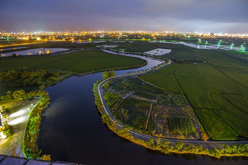 A.五十二甲溼地